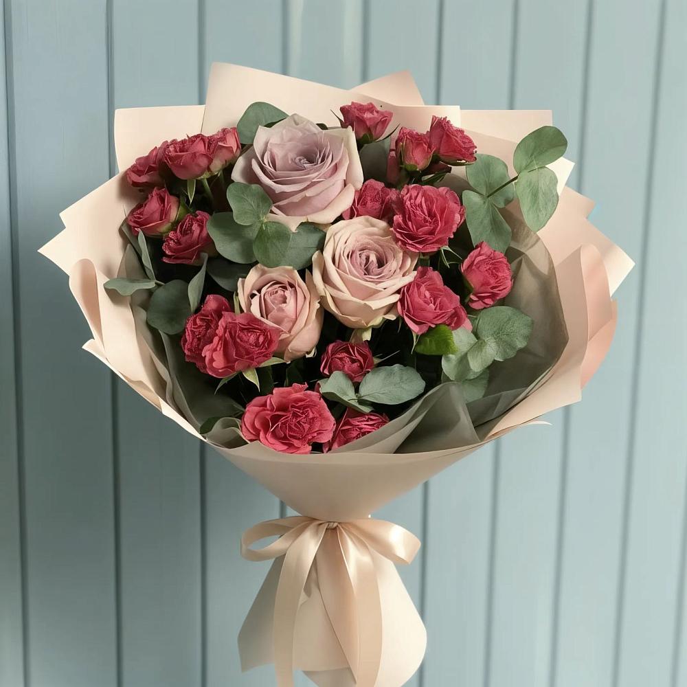Букет цветов из: Гвоздики и Розы в Лохино