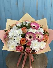 Букет цветов из:  Розы, Герберы и Хризантемы в Лохино