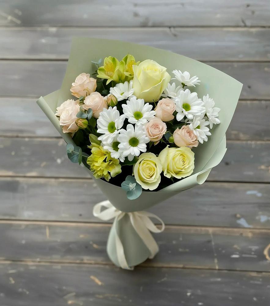 Букет цветов из: Альстромерии, Розы и Хризантемы в Лохино