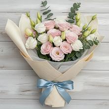 Букет цветов из:  Лизиантусы в Лохино