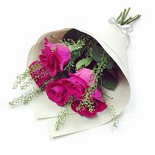 Букет цветов из:  Розы в Лохино