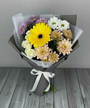 Букет цветов из:  Розы, Герберы и Хризантемы в Лохино