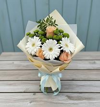 Букет цветов из:  Герберы, Розы и Хризантемы в Лохино